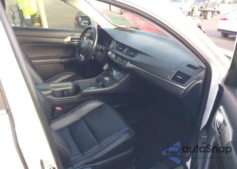 2017 Lexus Ct 200H z USA, uszkodzony, nr VIN JTHKD5BH1H2281348